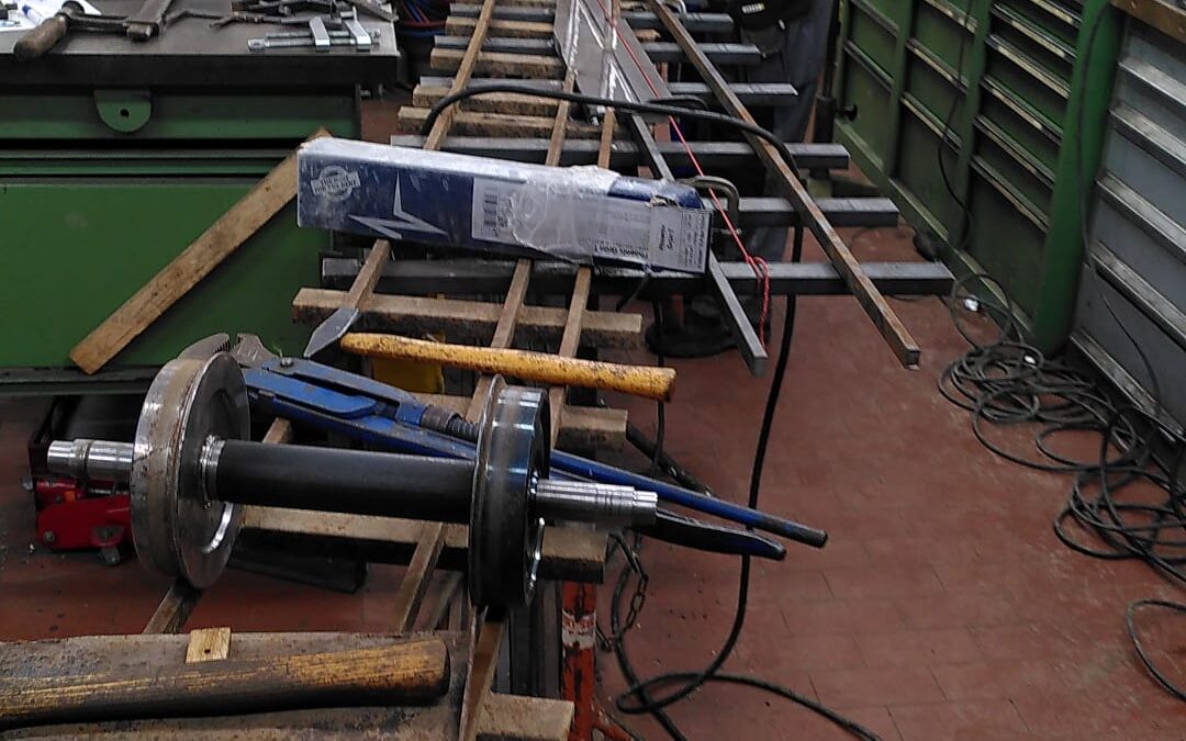 Neue Weiche für die Bahnhofseinfahrt